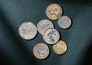 貴金属投資家必見！アンティーク金貨の魅力と価値を徹底解説